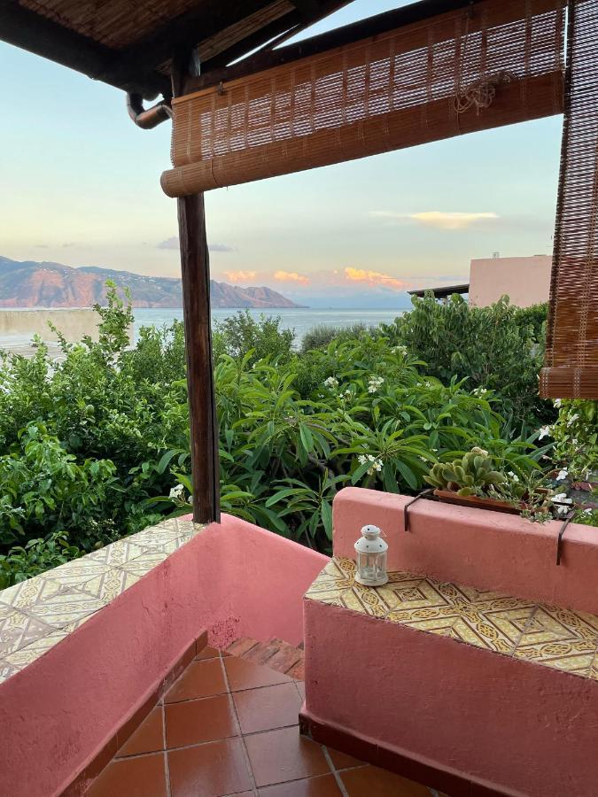 Villa Pomelia, Villa Nel Corso Di Santa Marina Salina A 50 Mt Dal Mare Dış mekan fotoğraf