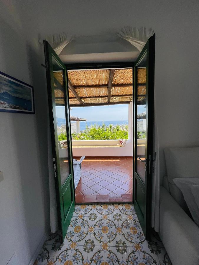 Villa Pomelia, Villa Nel Corso Di Santa Marina Salina A 50 Mt Dal Mare Dış mekan fotoğraf